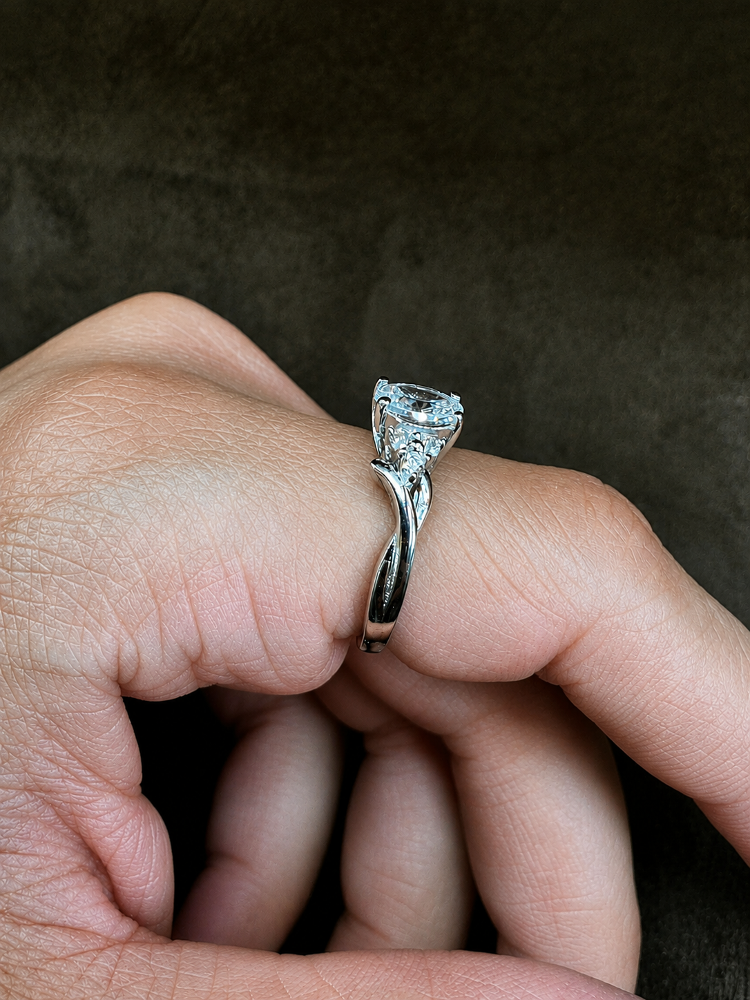 Silverya Radiant Oval Solitaire Ring – 925 Sterling Silver
