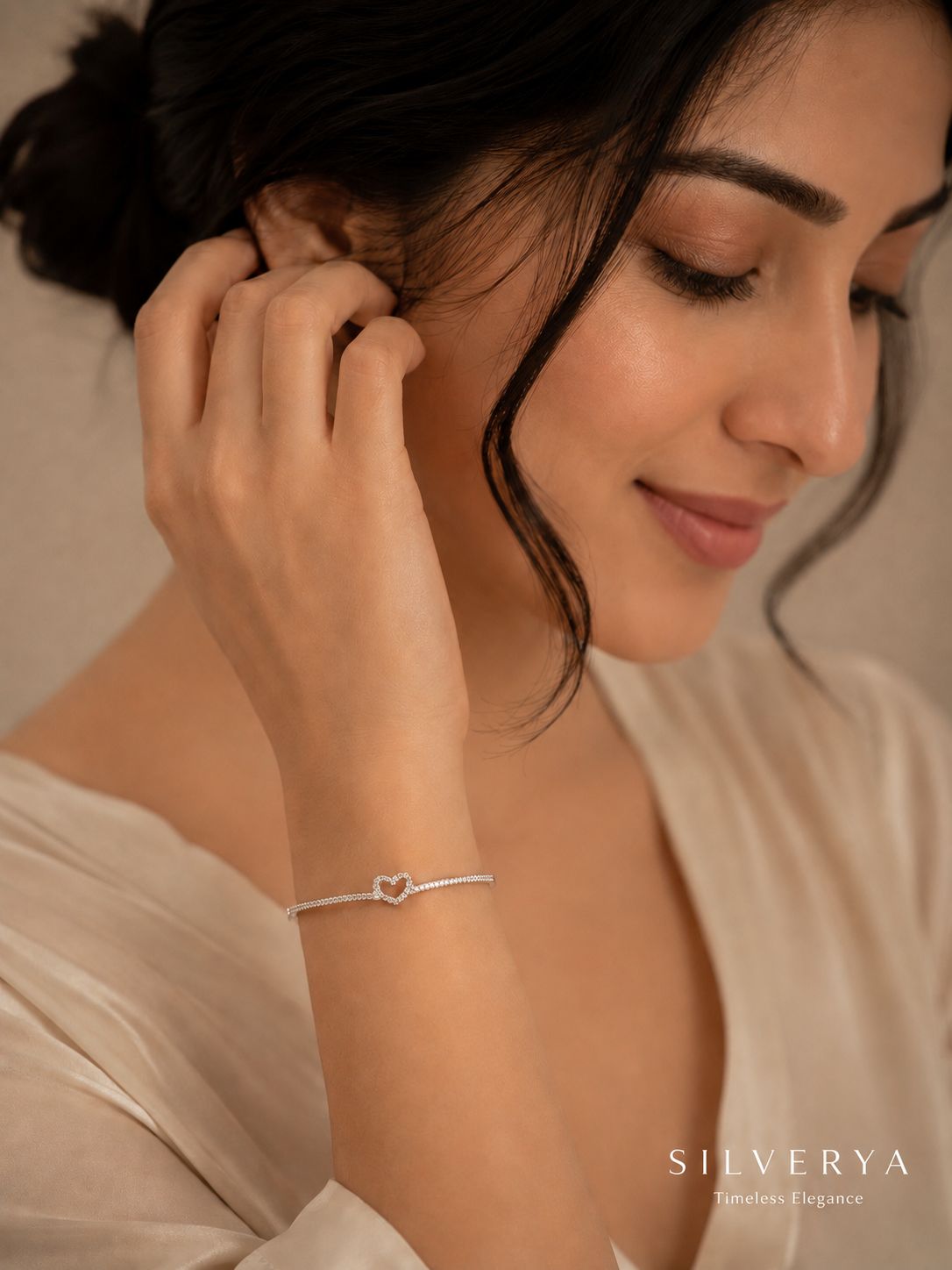 925 Sterling Silver Heart Bracelet with Zircon Stones