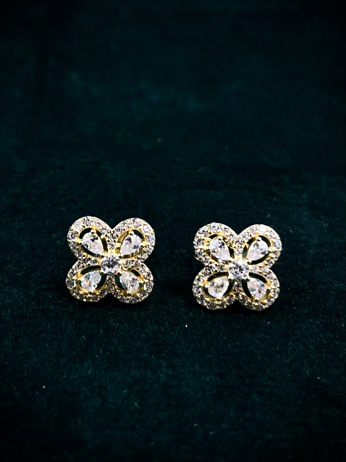 Luxury 925 Silver Gold-Plated Four-Leaf Clover CZ Stud Earrings
