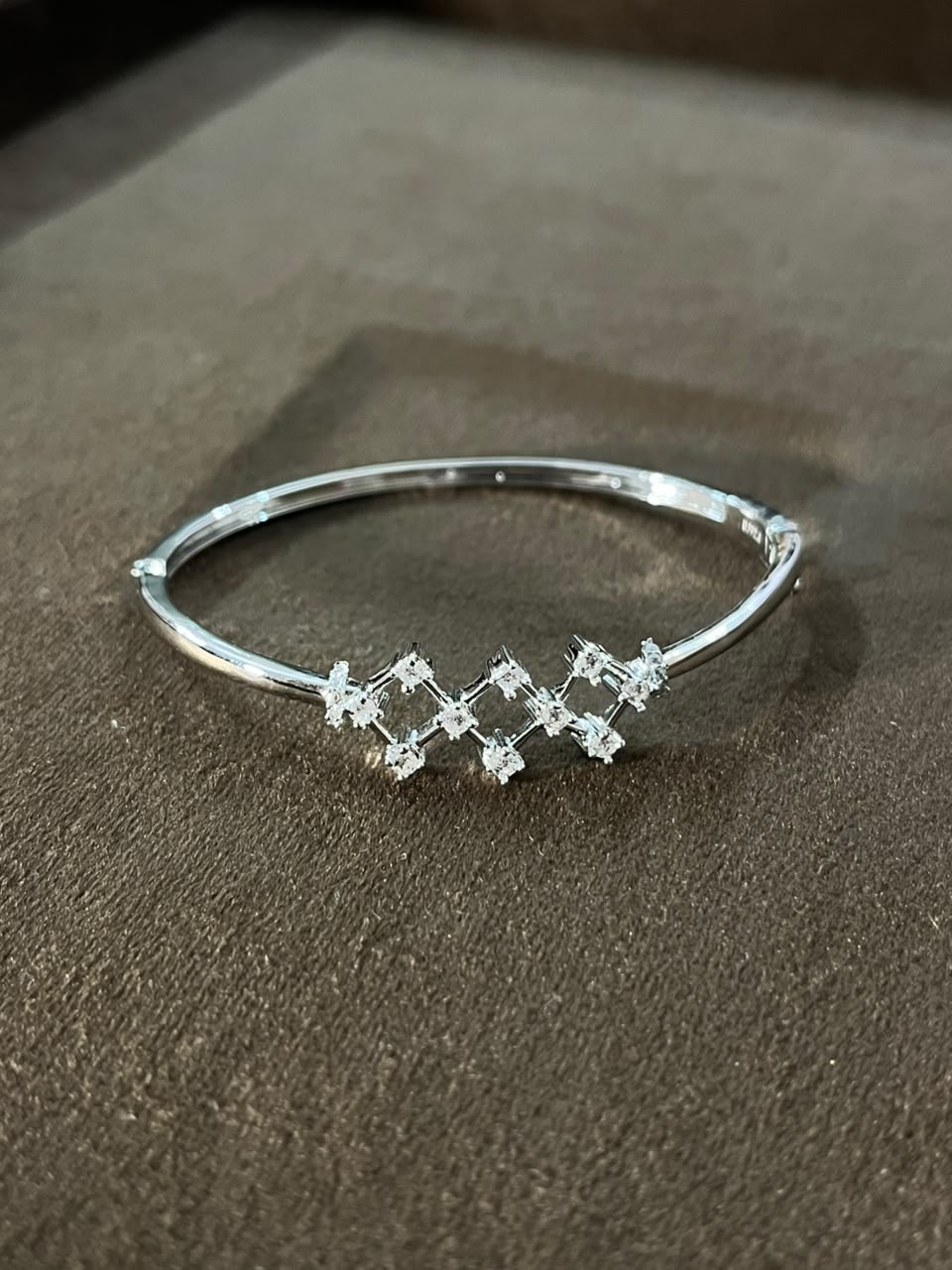 925 Sterling Silver Crystal Crossline Open Bracelet for Women