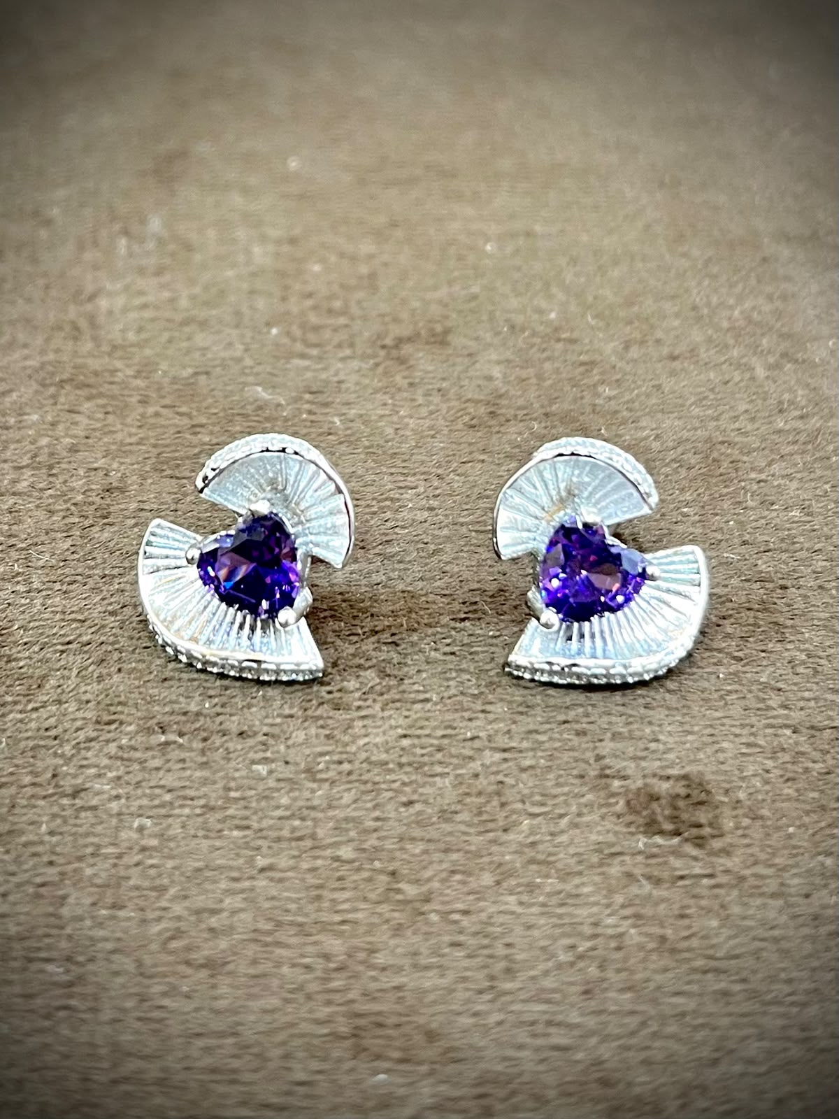 Silverya Amethyst Heart Fan Stud Earrings – 925 Sterling Silver