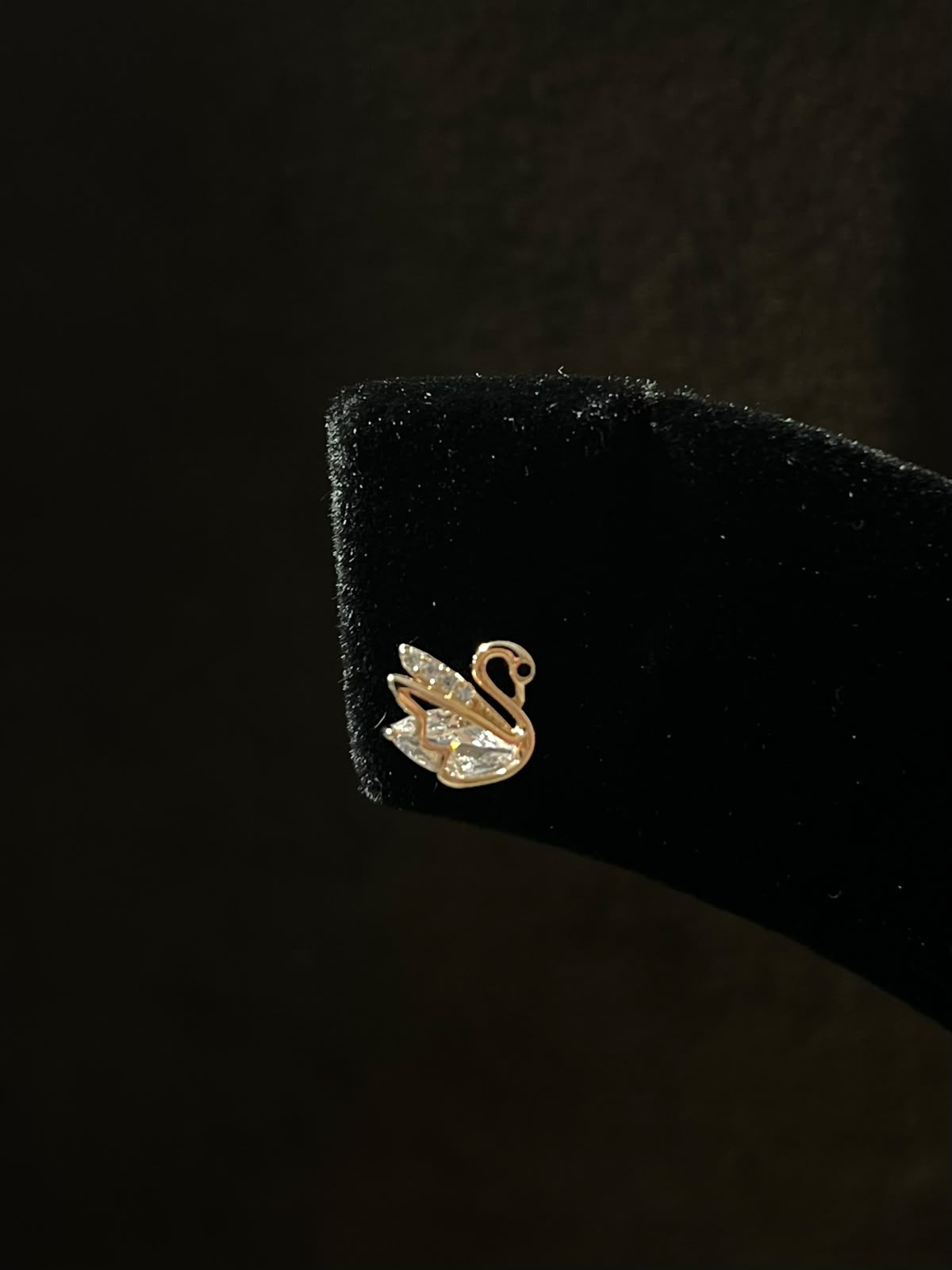 Silverya Rose Gold Swan Stud Earrings – 925 Sterling Silver