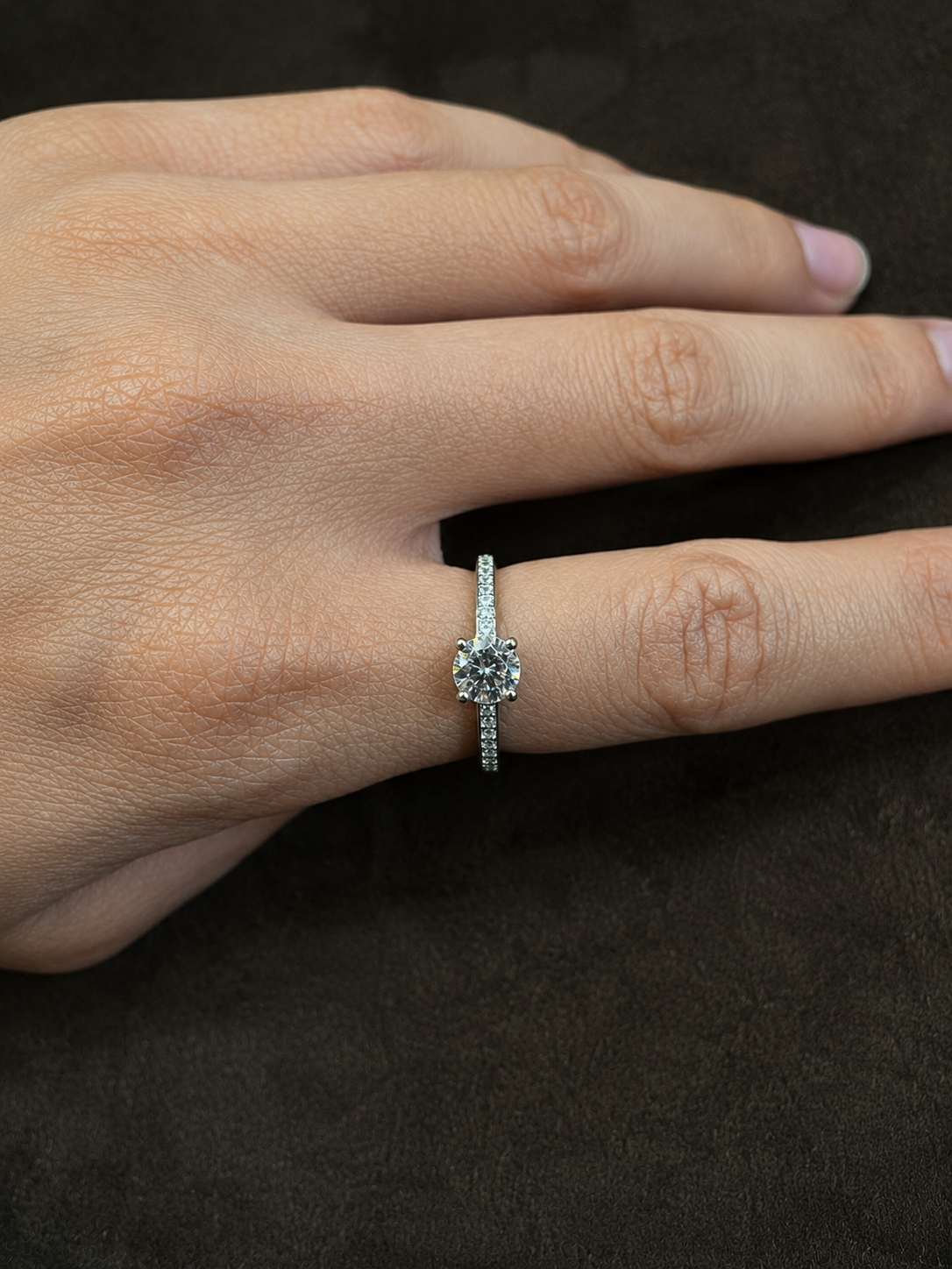 Silverya Classic Round Solitaire Ring – 925 Sterling Silver | Size 7